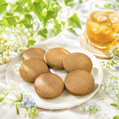 大山ほうじ茶クッキー　１枚160円(税込172円)
