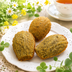 大山紅茶マドレーヌ　１ケ200円(税込216円)