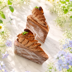 チョコショートケーキ　１ケ410円(税込442円)