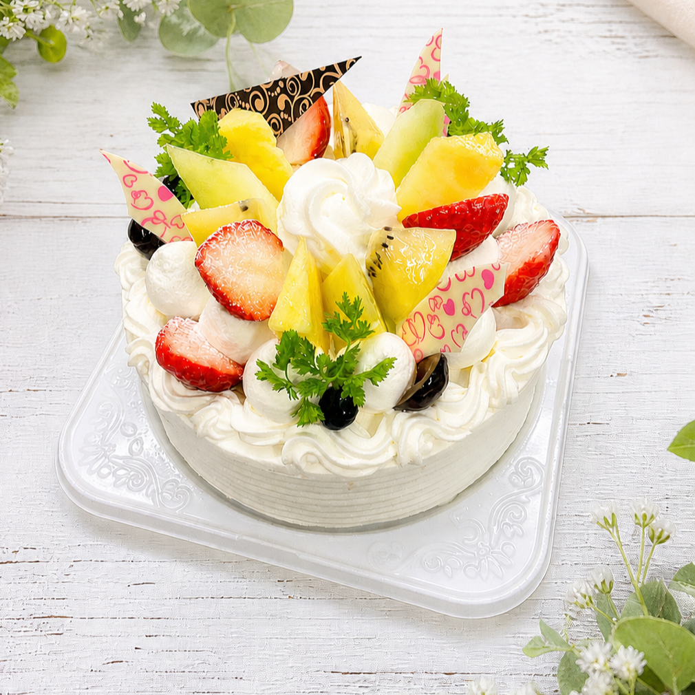 フルーツデコ．生クリーム