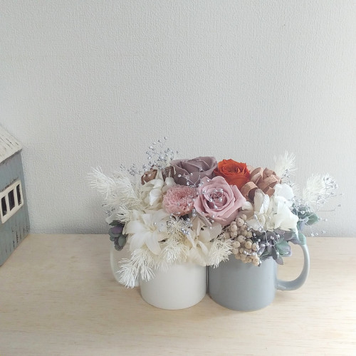 2月度プリザーブドフラワーアレンジレッスンのご案内♪