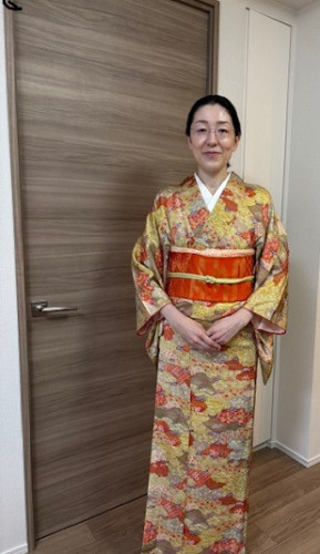 お母様の小紋でお稽古!(^^)!