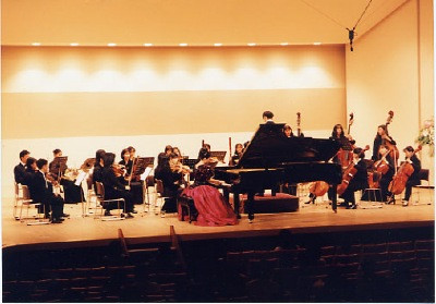 1999akinoconcert.jpg