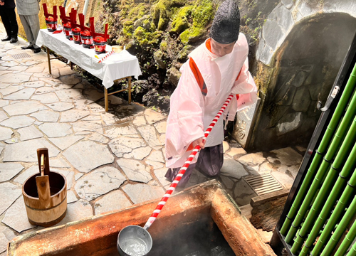 14日 走湯神社例祭