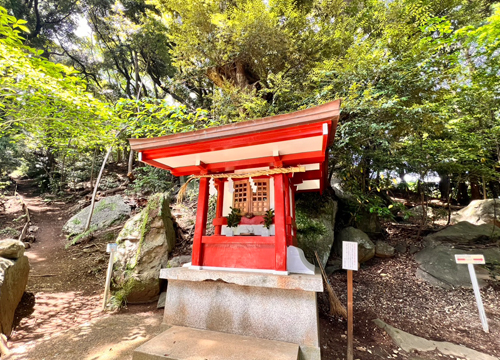 白山神社