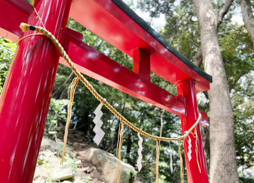 白山神社
