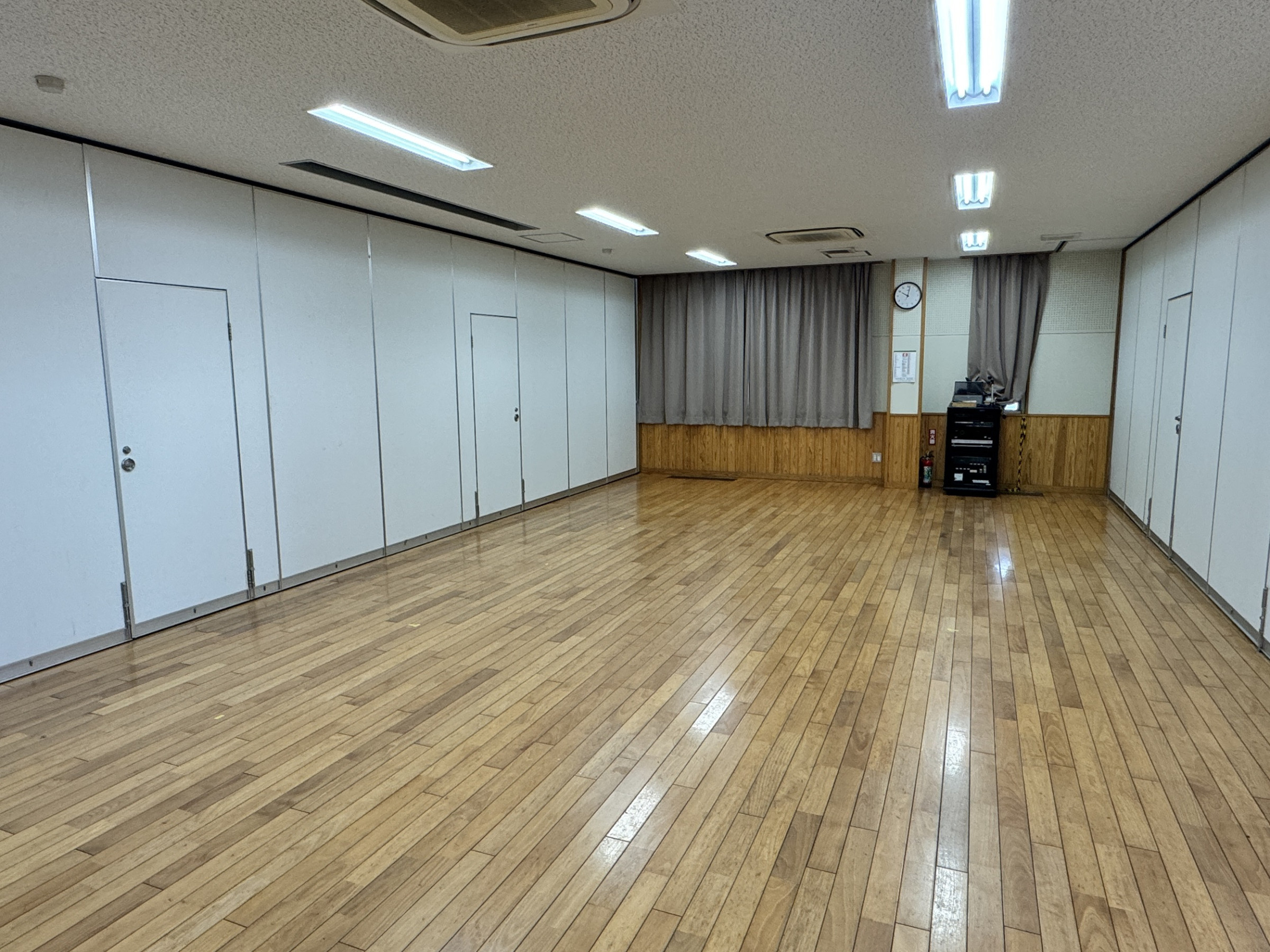 音響設備も充実♪大鏡もありダンスの練習などにも最適！