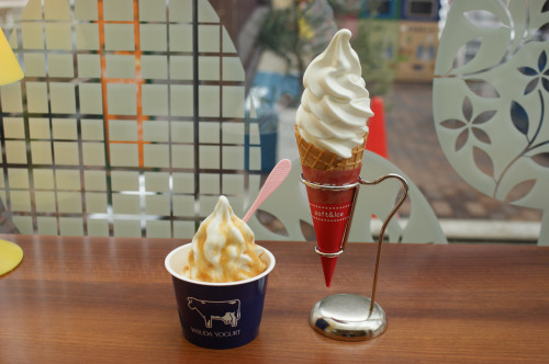 キャラメルソフト￥330　　ソフトクリーム￥280