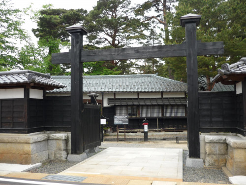 市島邸