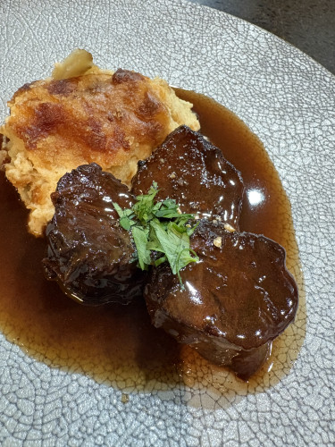 11/24(月) 本日20:00まで営業しております