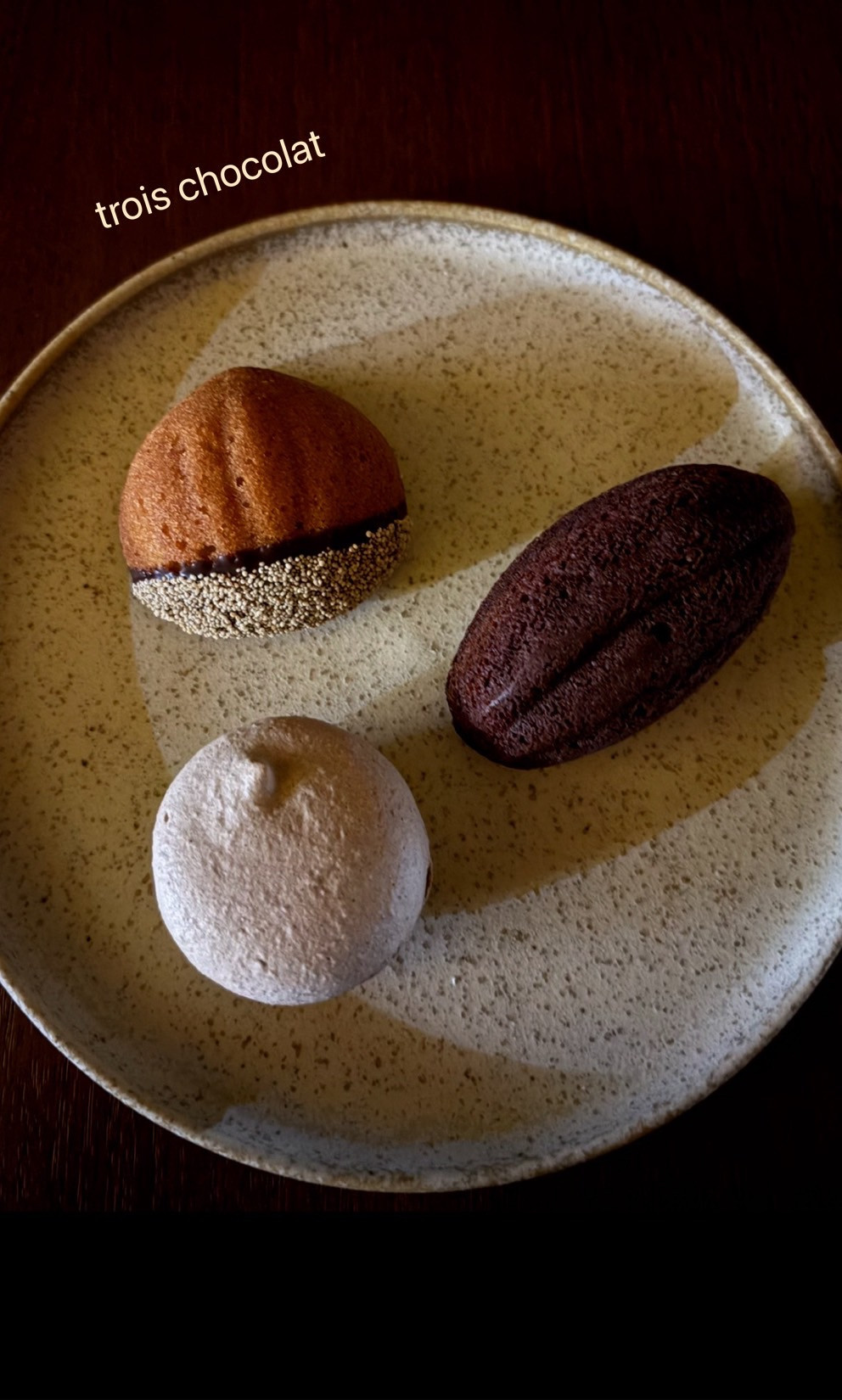 2/11(水・祝) 12:00-17:00 カフェタイムとバレンタインスイーツ販売です