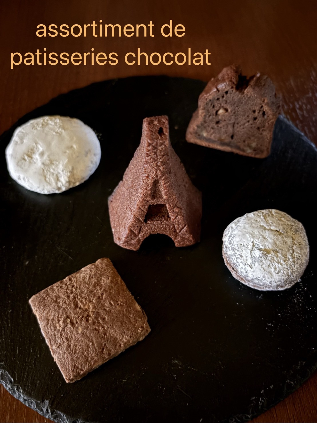 2/11(水・㊗️)は12:00-17:00 openです☺︎