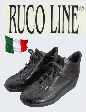 RUCO LINEのシューズです。