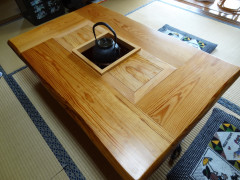 松火鉢テーブル03.JPG
