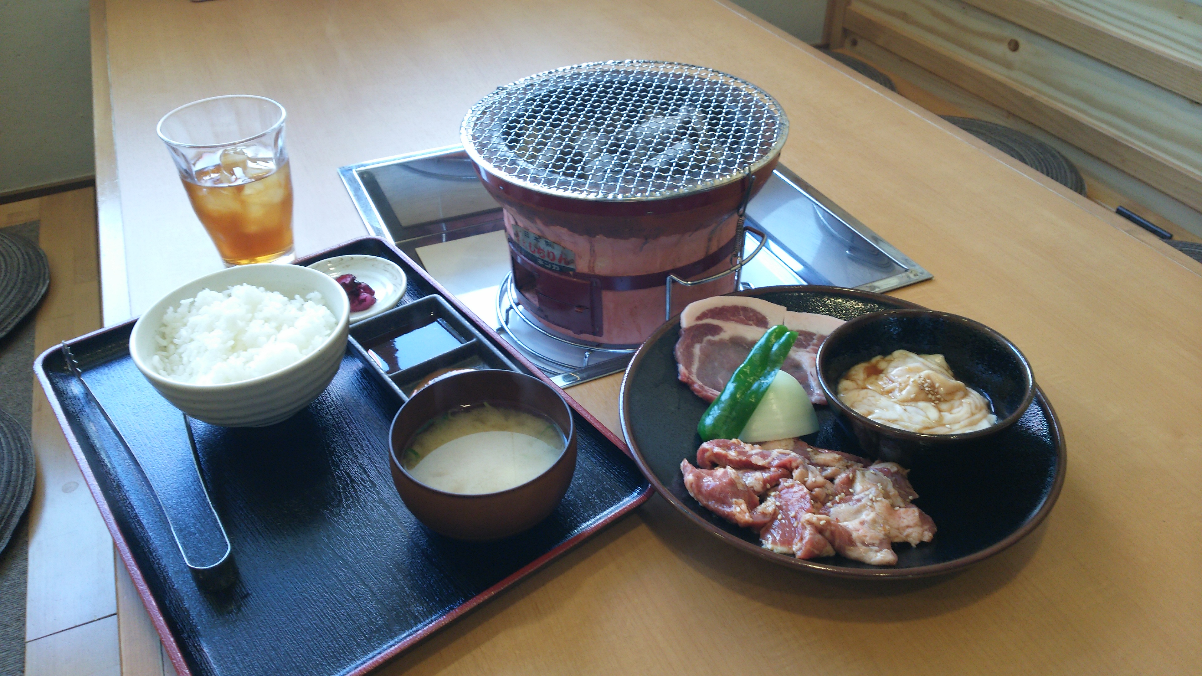 ランチはじめました 焼肉処まるます家