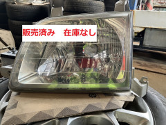 タウンエースノア　CR50G　H10y（1998ｙ）　左右ヘッドランプ