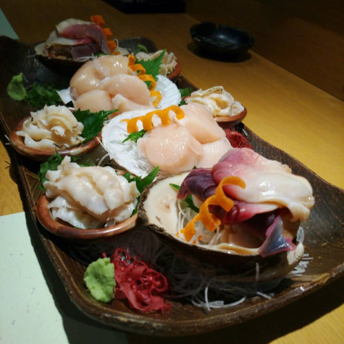 刺身盛（帆立・ホッキ）.jpg