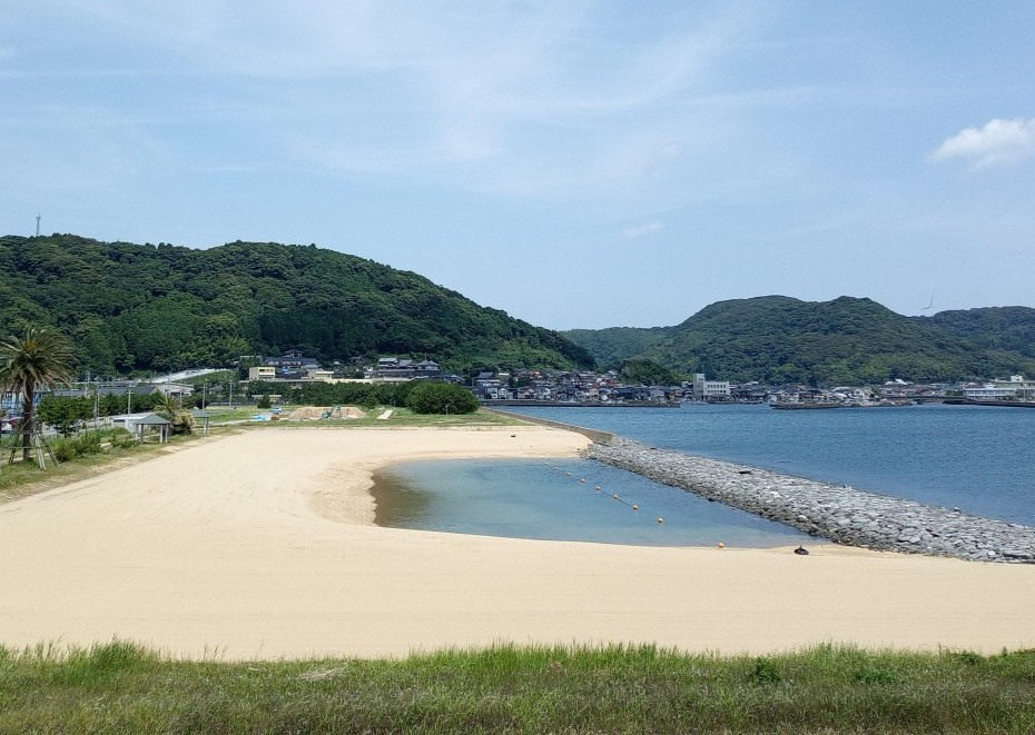 きれいな海水浴場の完成！！