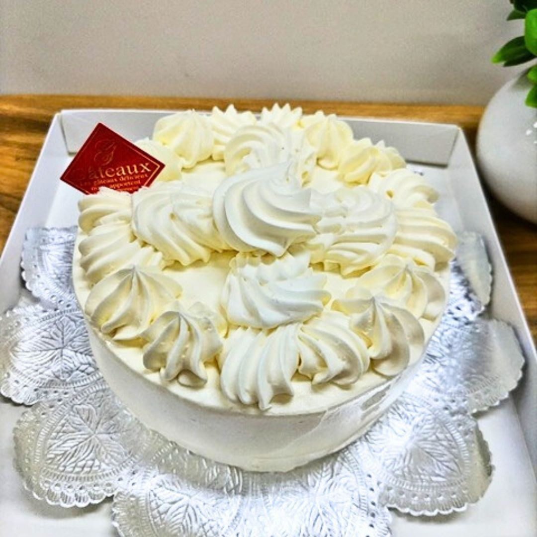 バタークリームデコ１２㎝