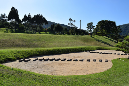 ５番ホール　１３０ヤード　par3　アリソンバンカー