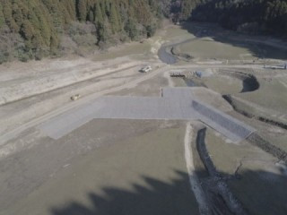北山ダム貯砂施設.jpg