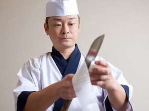 目にも鮮やかな自慢の四季の会席