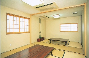 遺族控室（普門斎苑）
