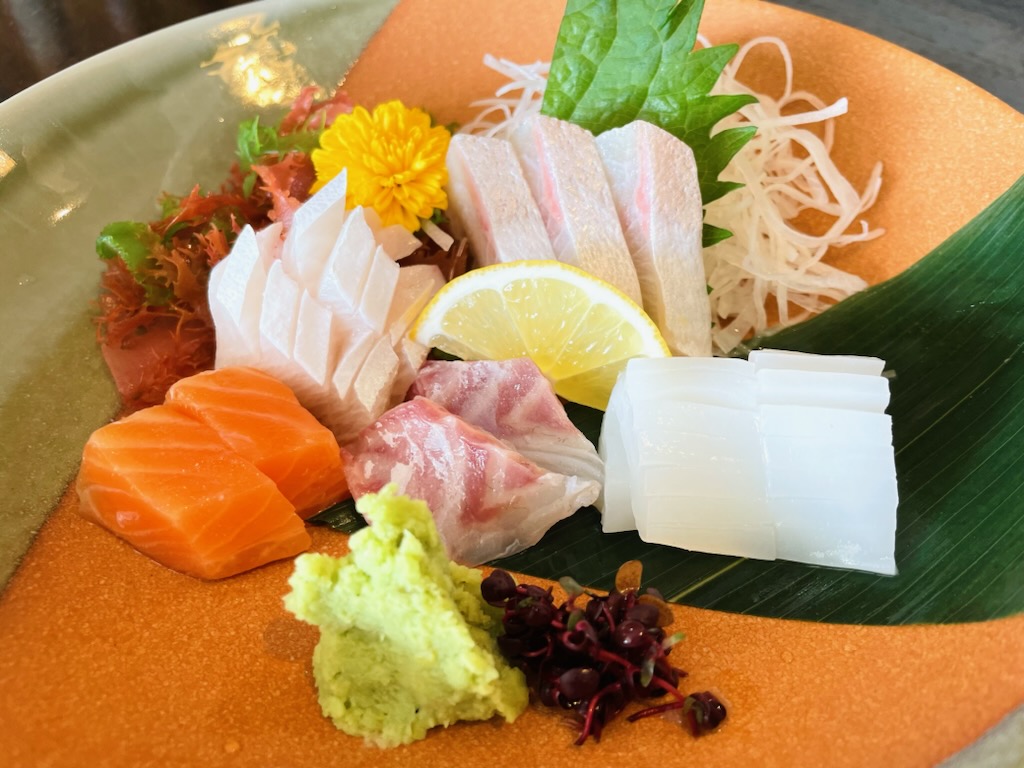 刺身盛り合わせ