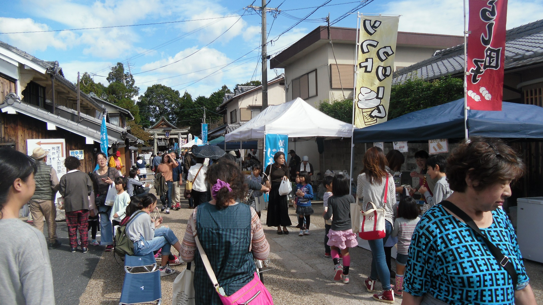『堅田湖族にぎわい市』による門前のにぎわい