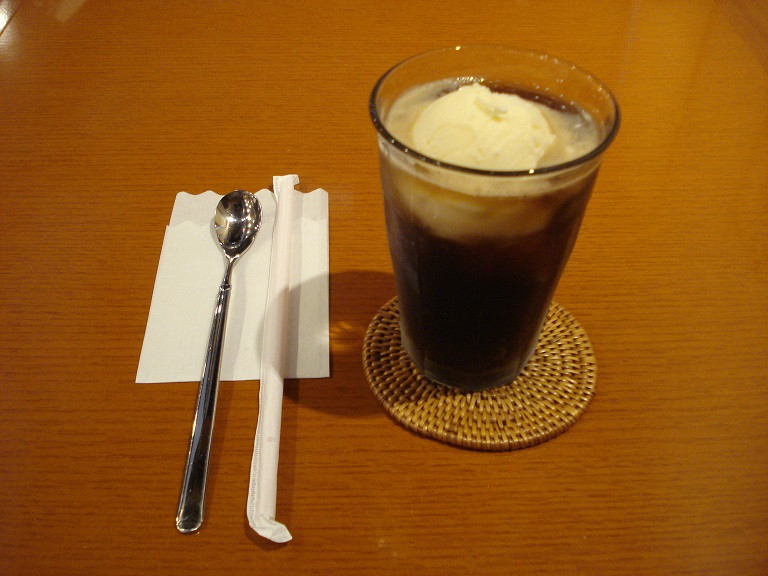 アイスコーヒーフロート T Cafe