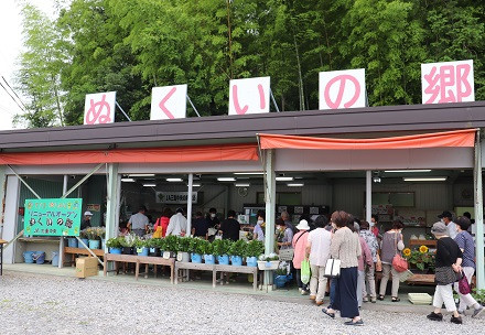 7月12日(土)　「おこしなして市場ぬくいの郷」は毎月第2土曜日に開催中！