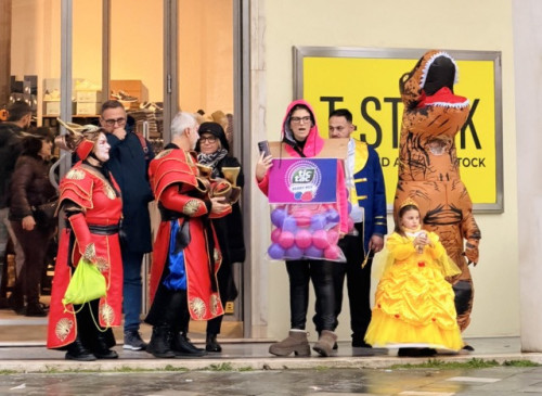 0207 Viareggio carnivale4(中).jpeg