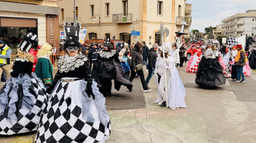 0215 Putignano Carnevare横2.jpeg