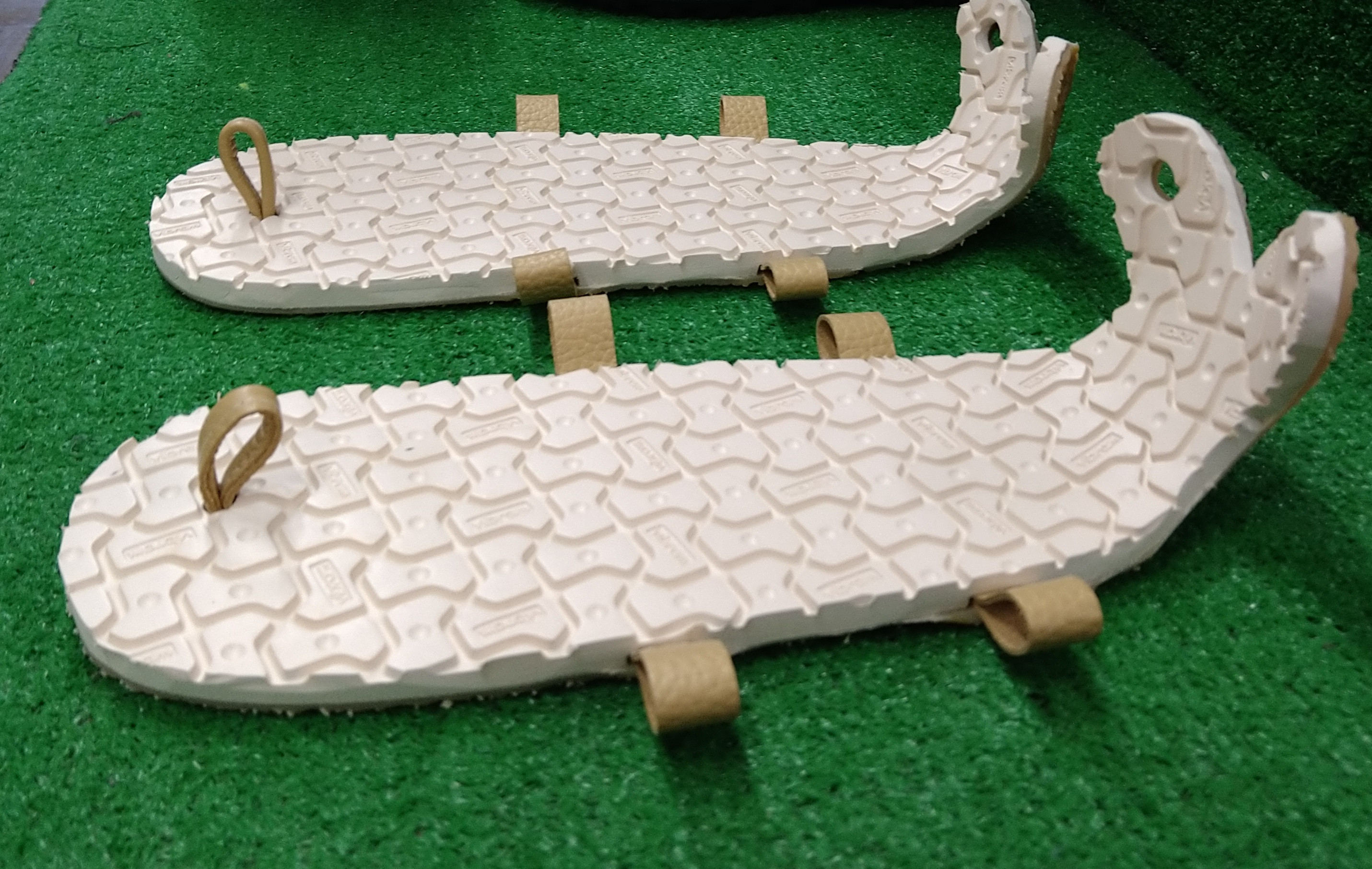 新ゴムわらじが出来上がりました！ - (有)菊地分店