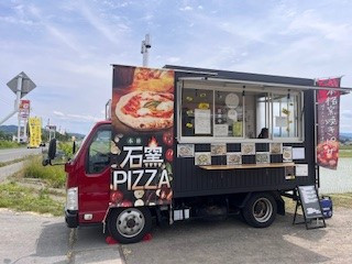 キッチンカー1.jpg