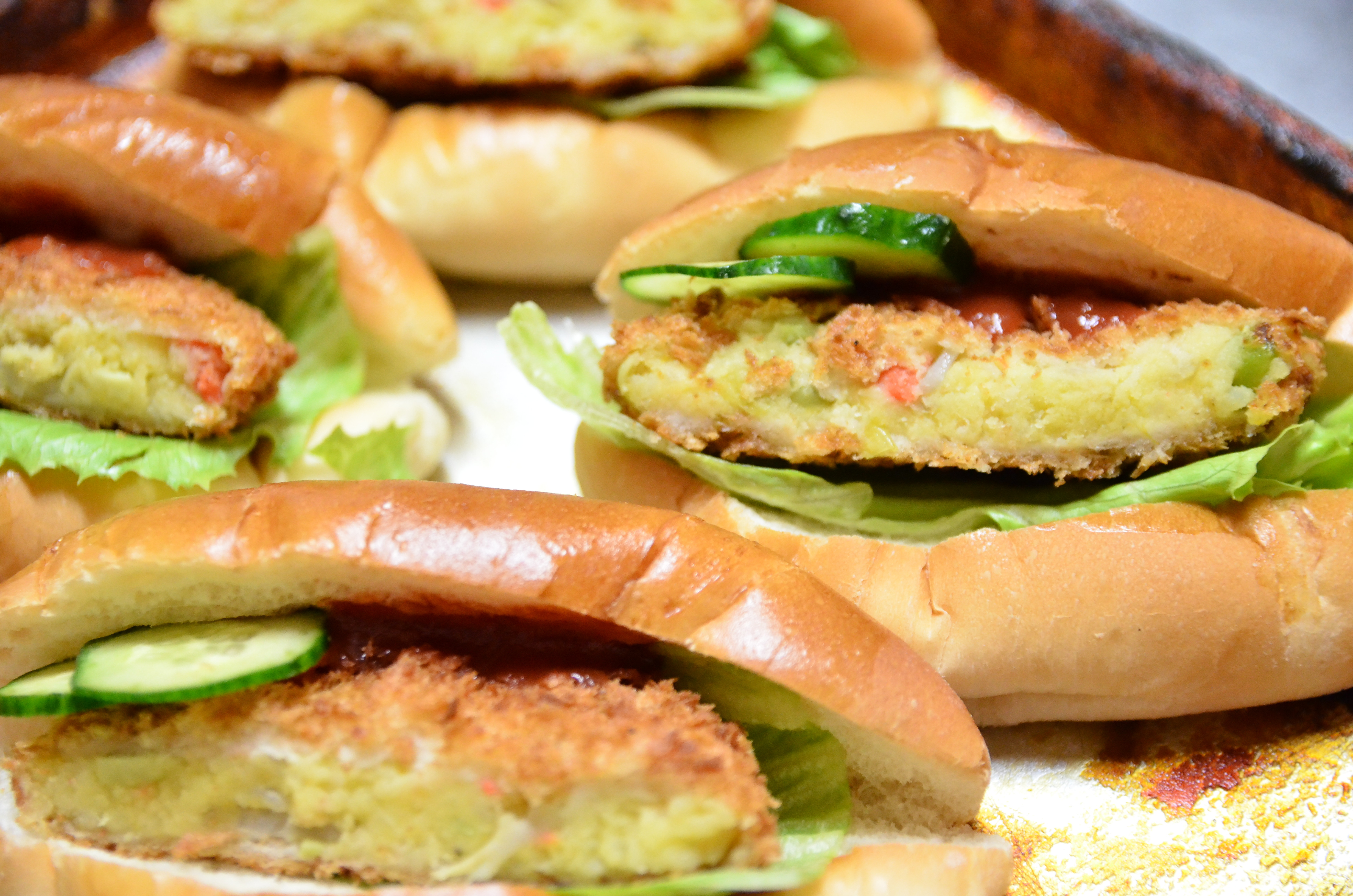 野菜コロッケバーガー