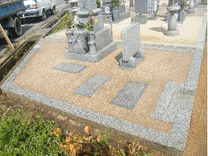 最近の墓地の施工例です。
