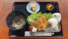 ヒレカツ定食大好き.jpg
