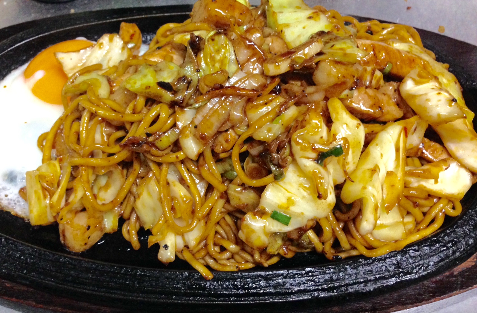 麻辣焼きそば¥680