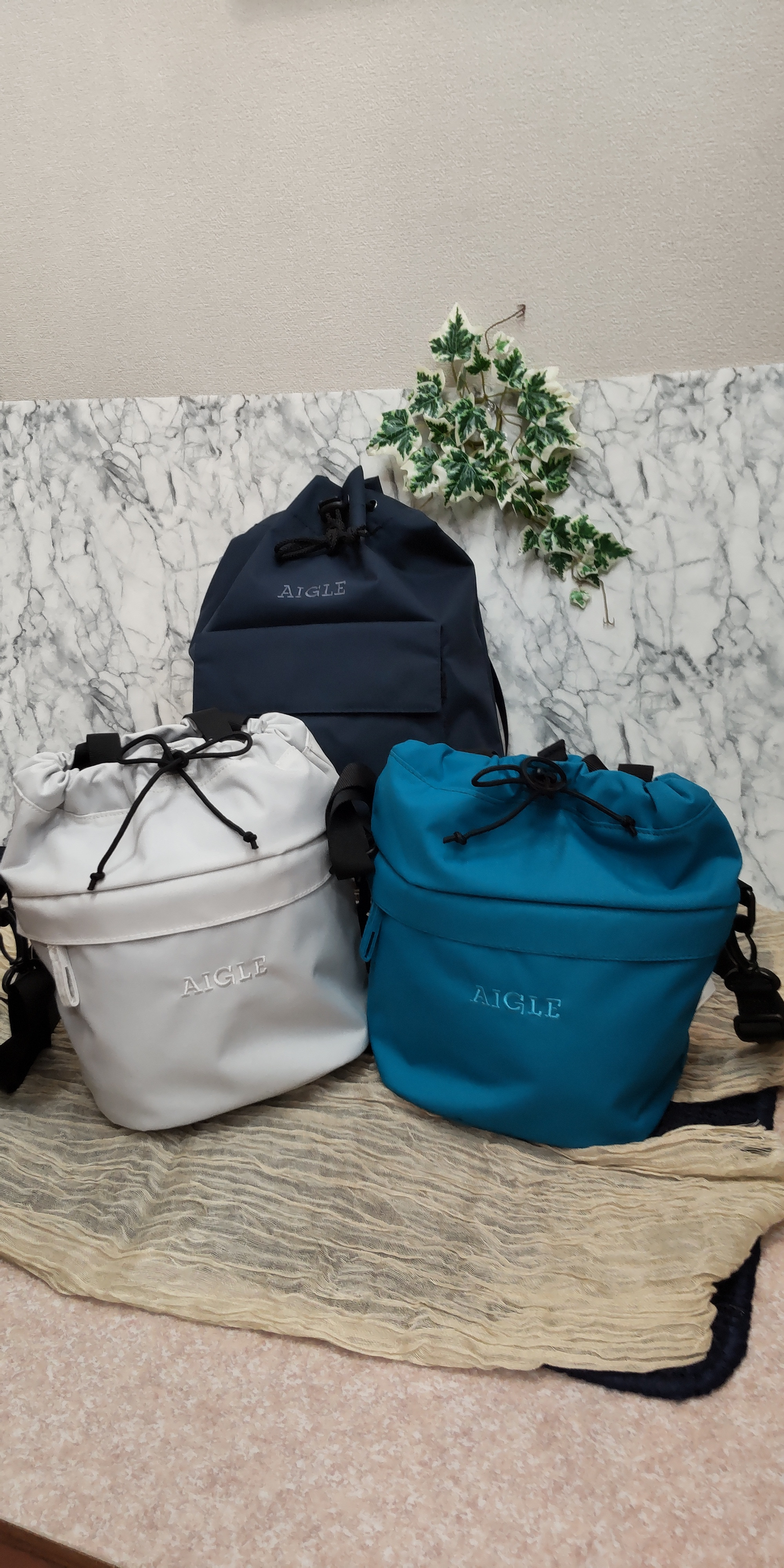 AIGLE エーグル　ショルダ－バッグ　入荷しました