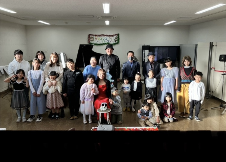 40thアニバーサリー🎄ファミリー参加形式Xmas party🧑‍🎄2024・12・8甲斐市双葉ふれあい文化館リハーサル室