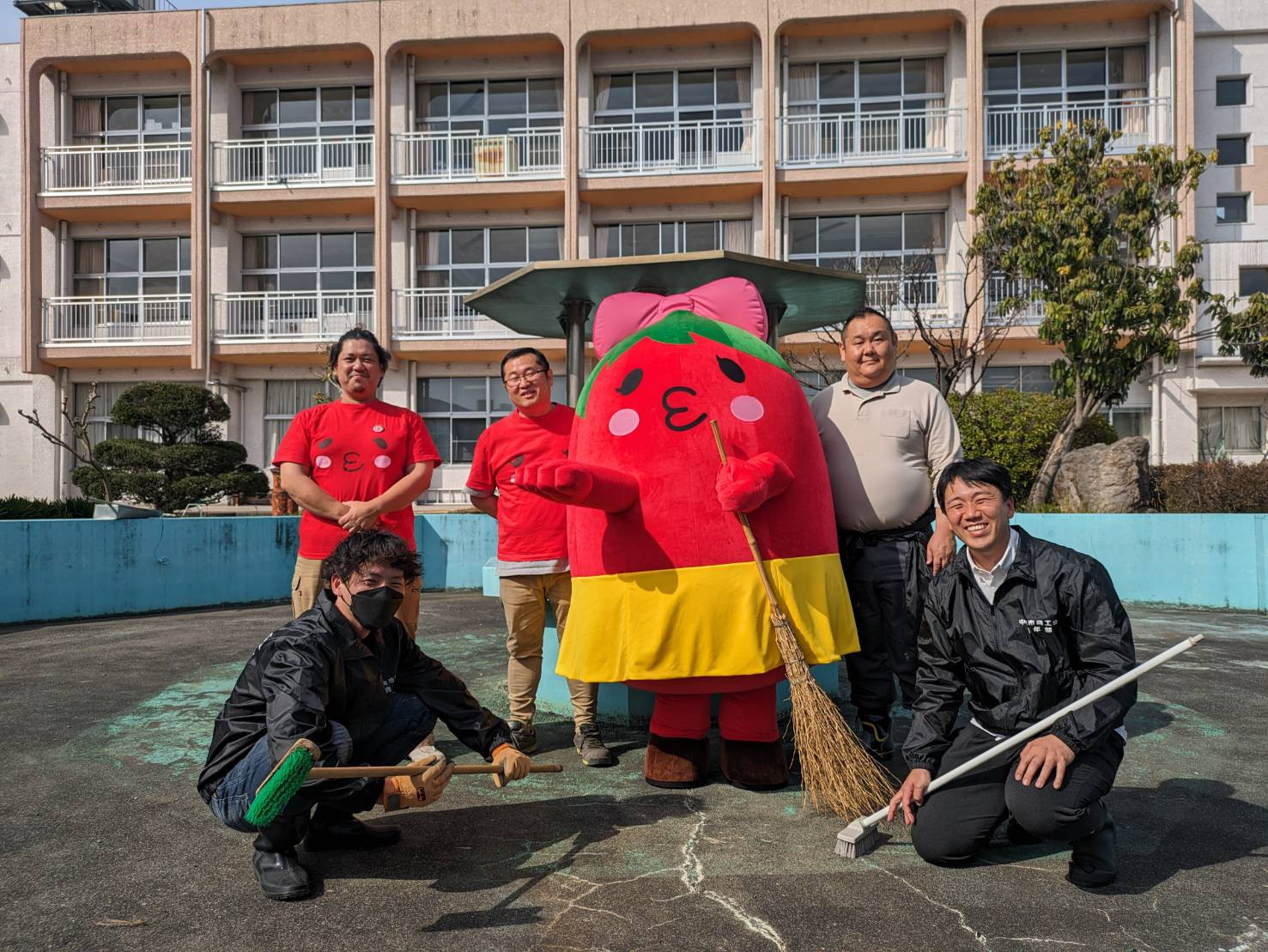 三村小学校清掃活動