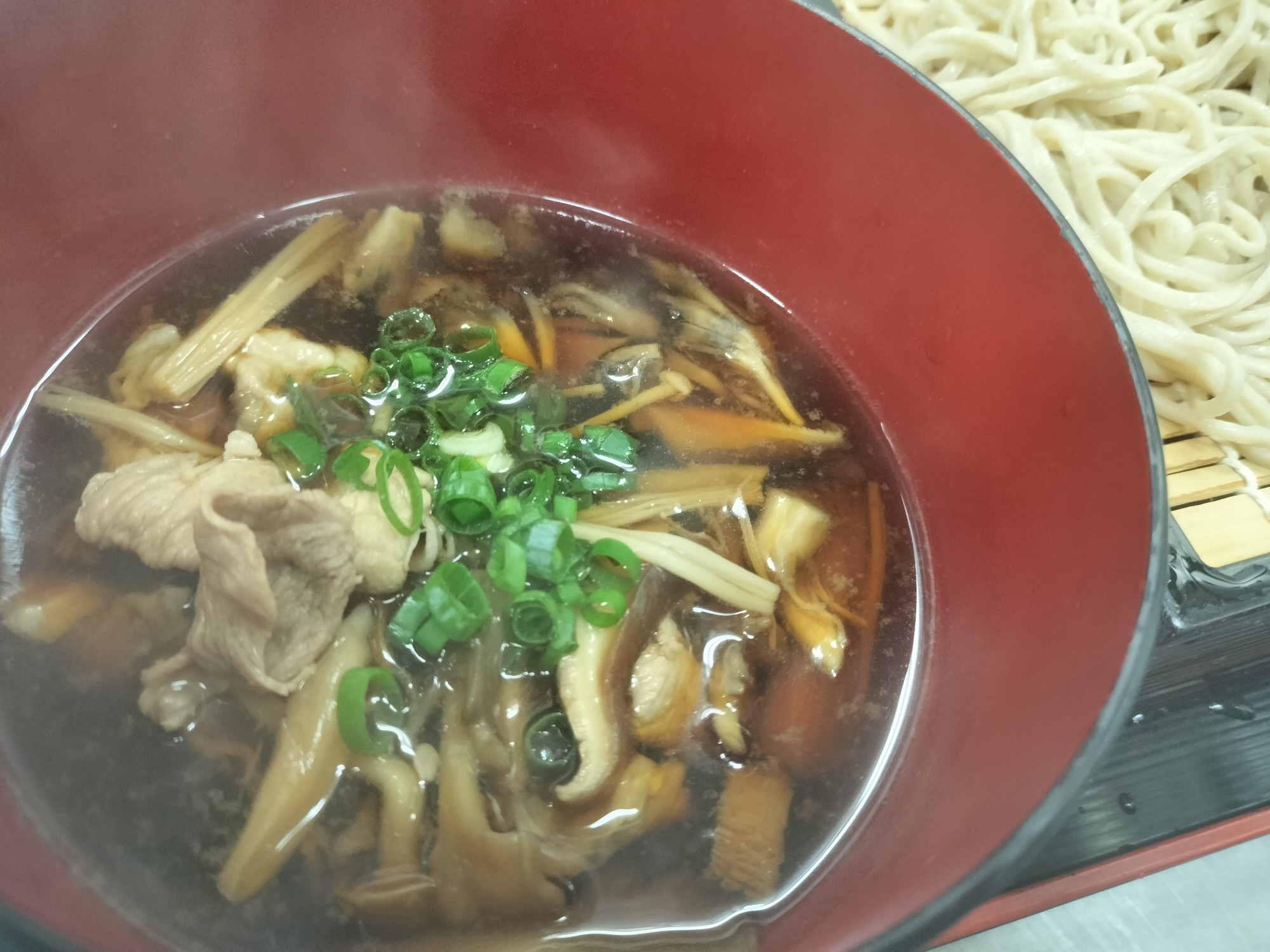 きのこ香るつけそば