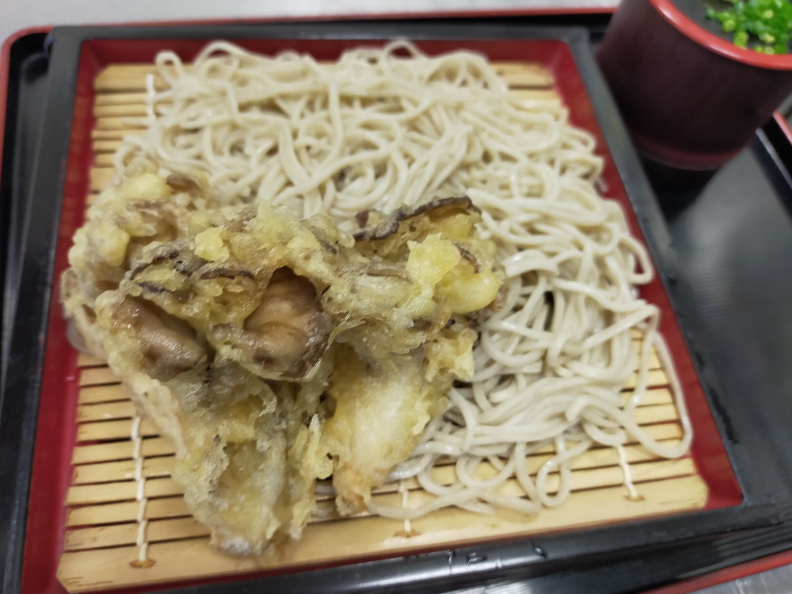 舞茸天ざるそば・舞茸天そば