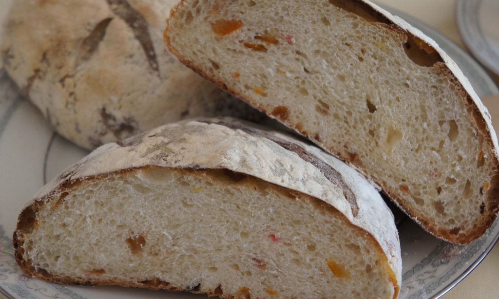 Raisinのパンはすべて自然酵母を使っています