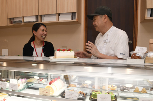 南島原市商工会　平川夏希（入江製菓舗）