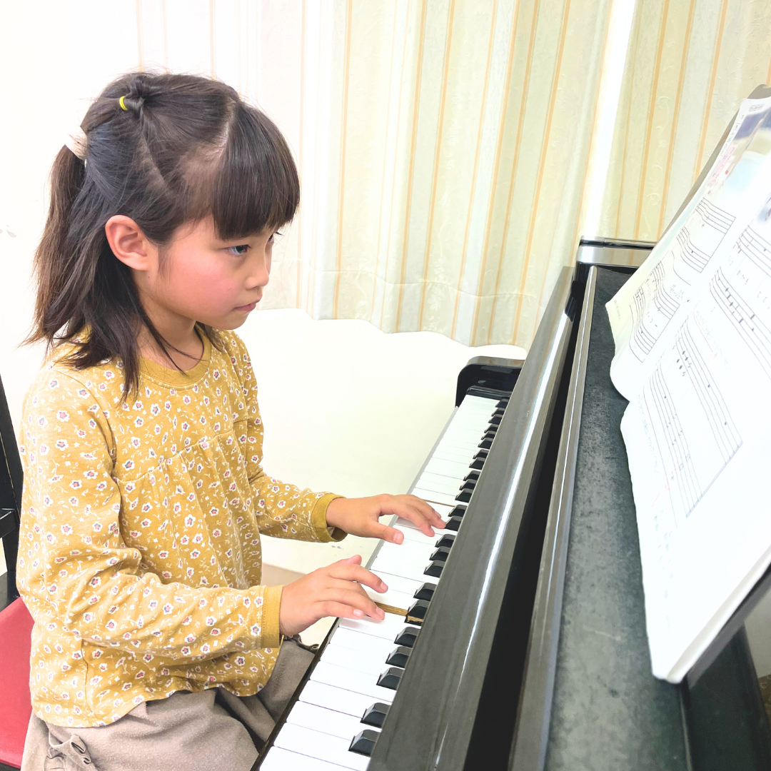 定期ピアノレッスン