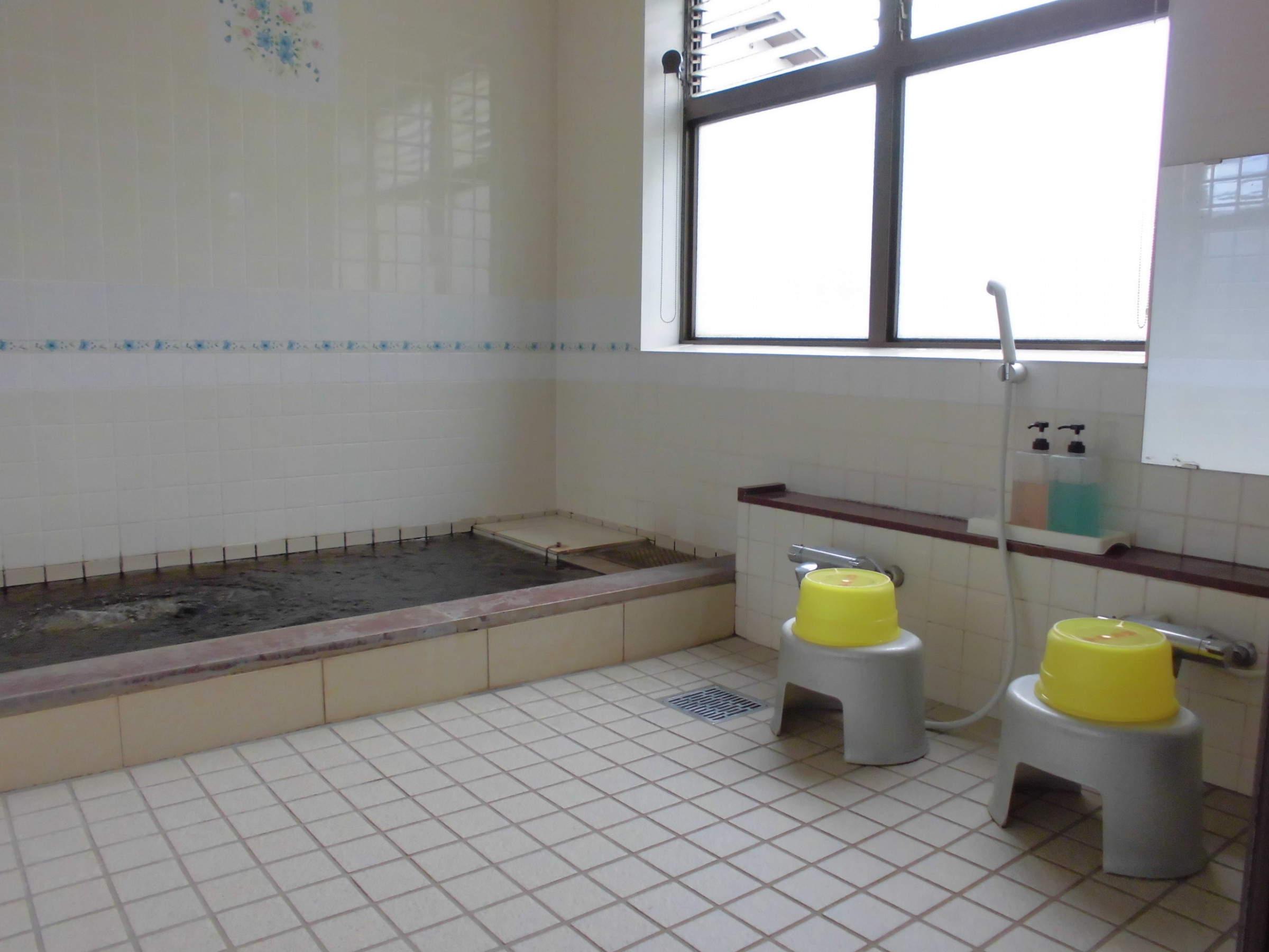 美川温泉元湯ほんだ