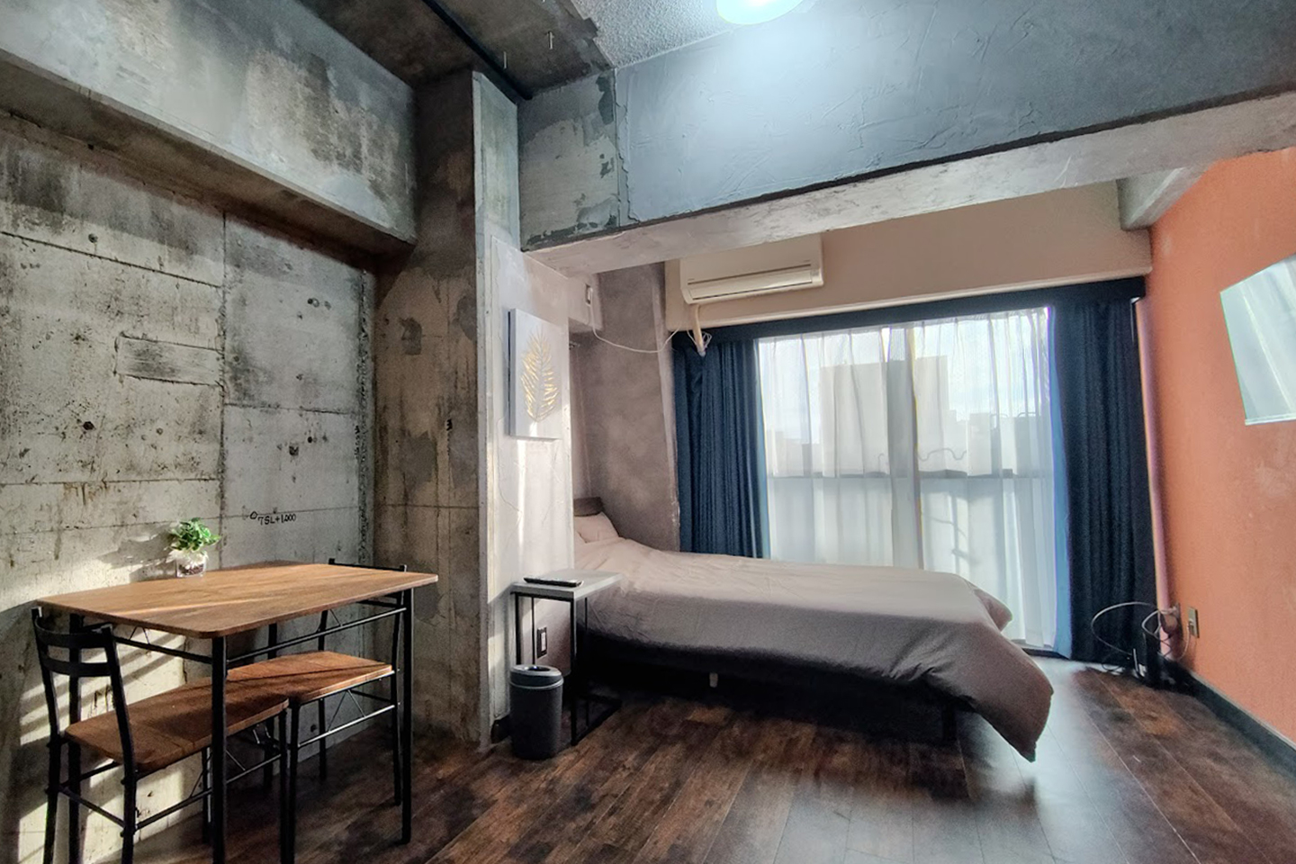  B＆S（ベッド＆シャワー）KAMITORI（上通り）　12月（3室）オープン