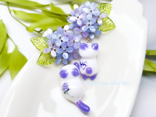 2026紫陽花ねこピアス①.png